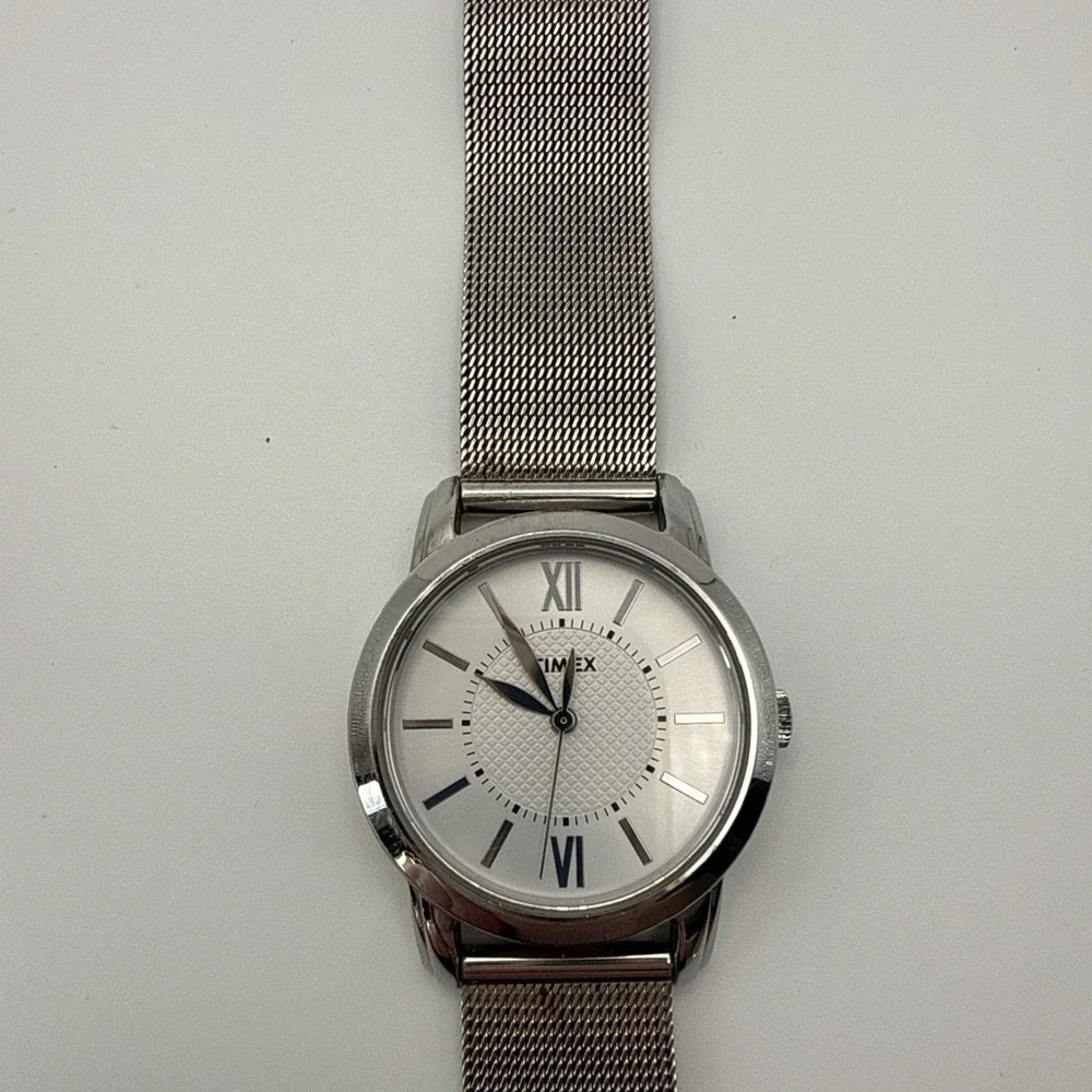 Timex elevated classics